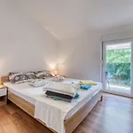 בית נופש Radmila By Interhome שילו