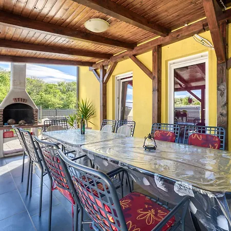 Radmila By Interhome Šilo